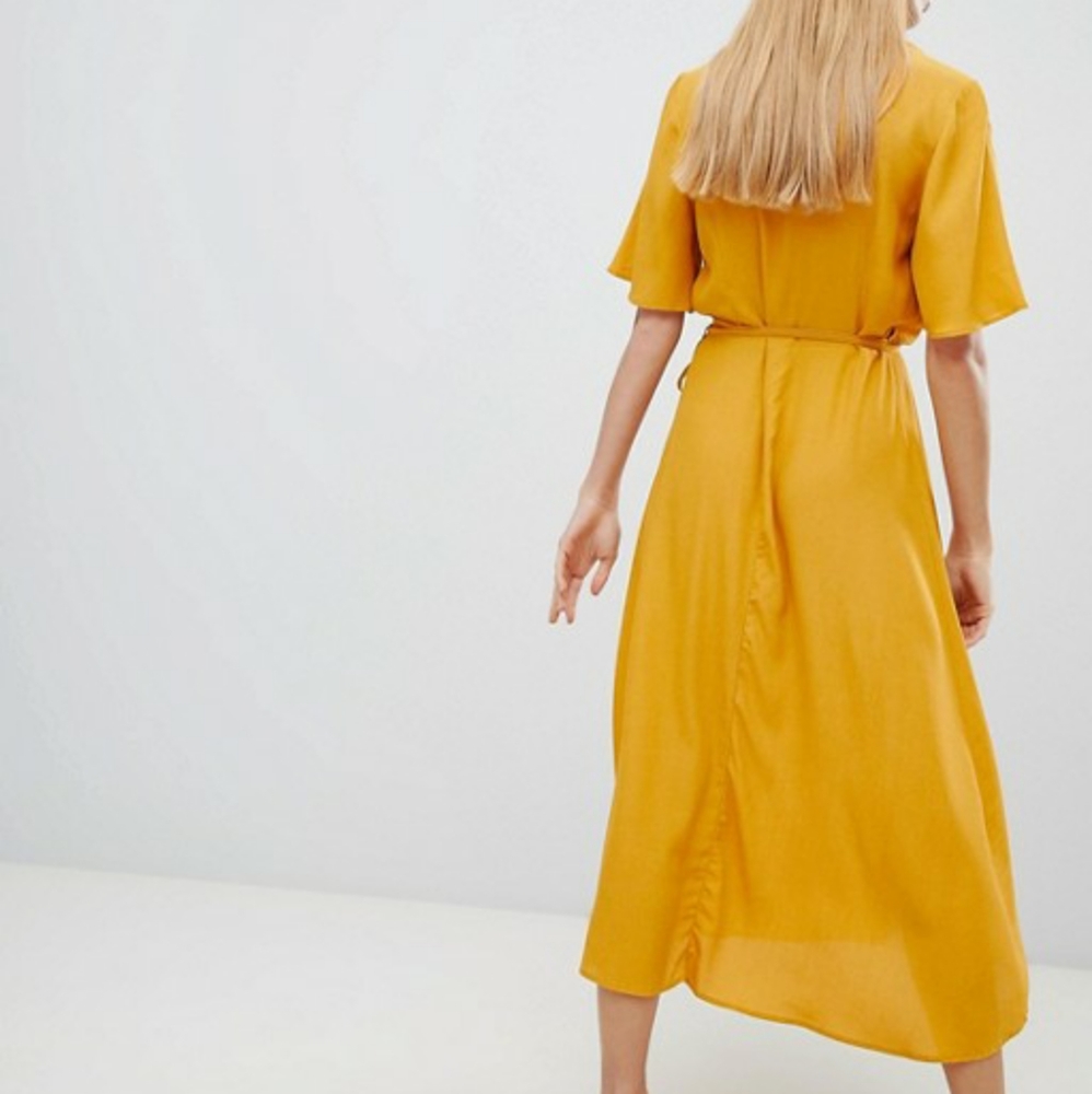 🚫SOLD 🚫ASOS New Look mustard midi wrap dress - Picture 2 of 3
